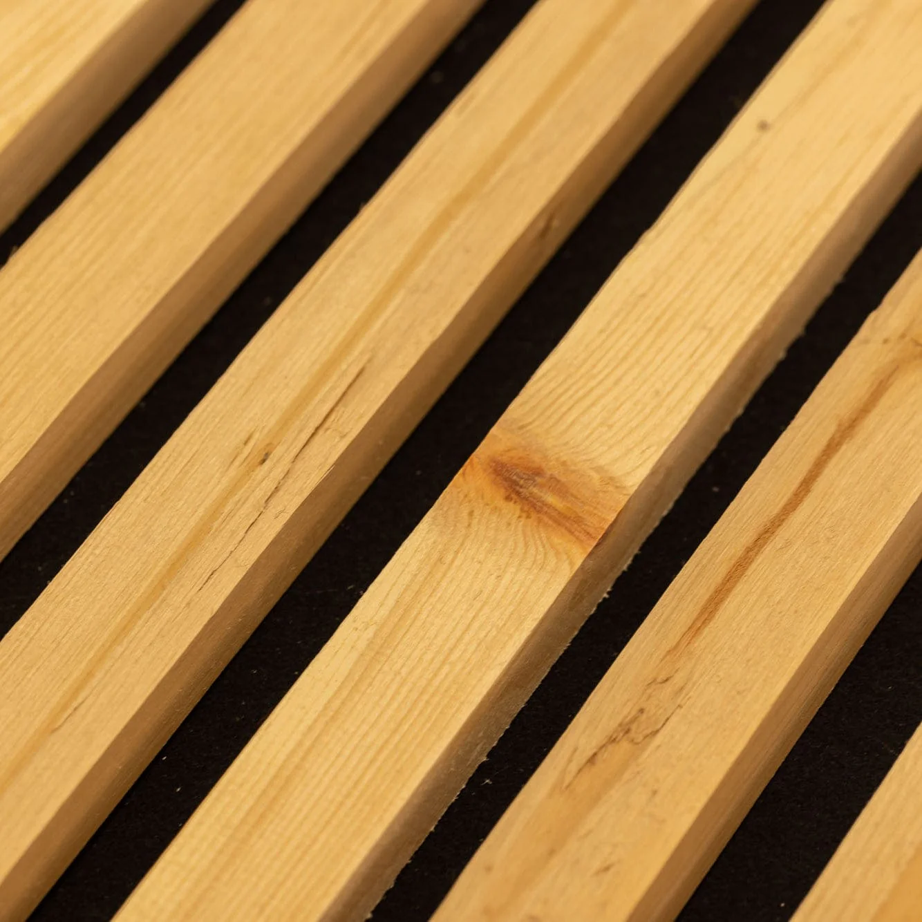 Akustik Paneel Zirbe gehackt massiv - Image 6